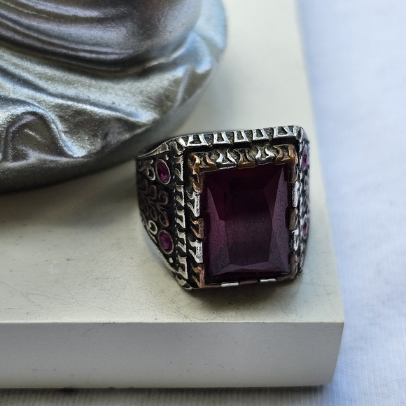 Vintage Sterling Silver Brass Red Stone Turkish Sultana Ring Size 8.5 - Picture 1 of 6